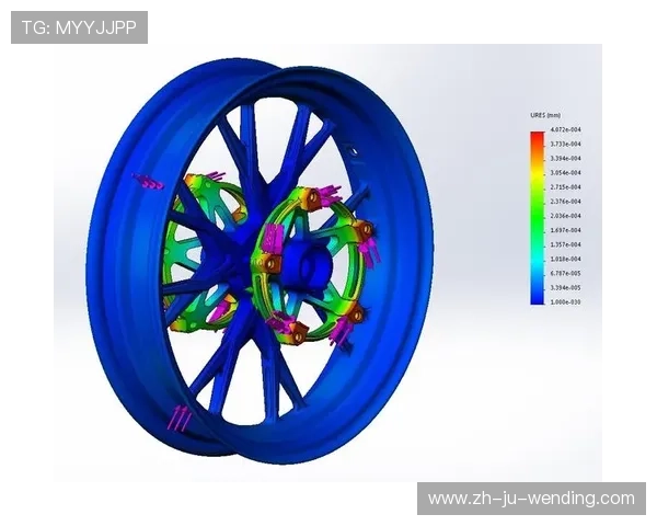 裁判视角：高速攻防中毫厘判罚的科技与人脑对决